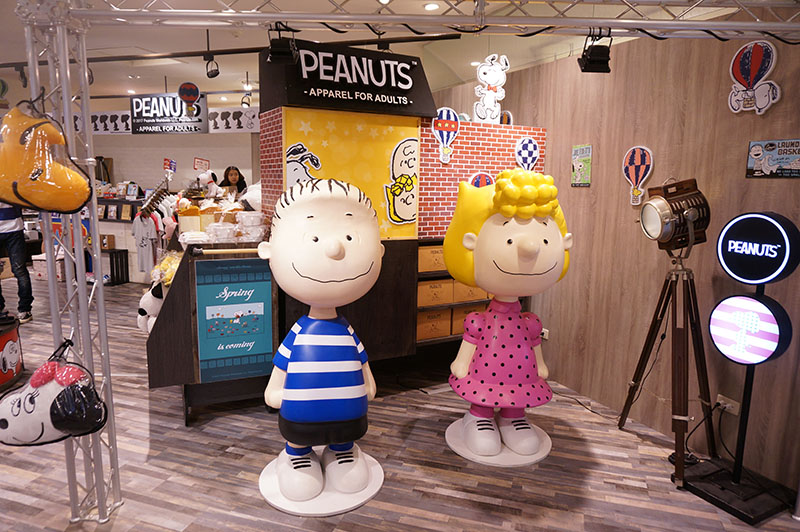 PEANUTS史努比專賣店，滿滿的史努比讓人為之瘋狂！